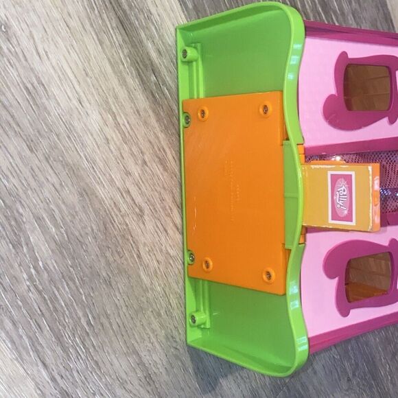 Polly Pocket Fashion Show Toy Playset Runway 2004 Travel Doll House Designer - Picture 9 of 12